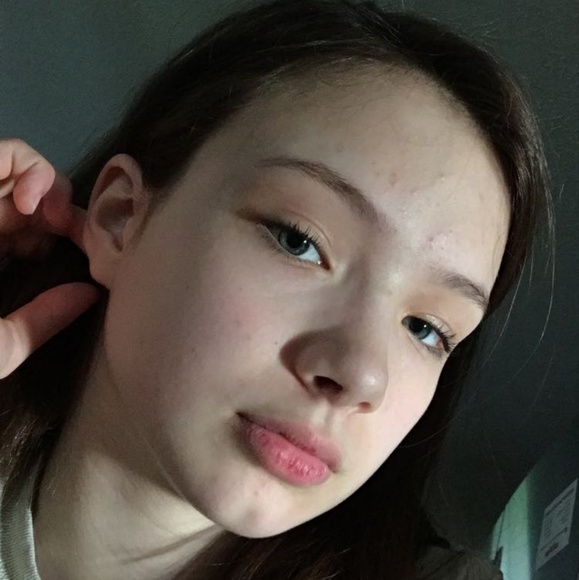 Meet your Posher, Annabelle - Picture 3 of 4